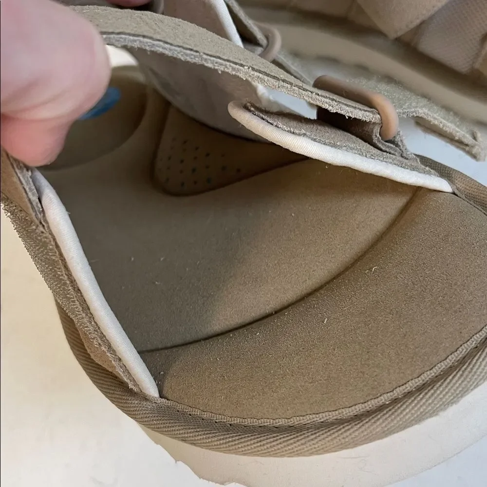 UGG Goldencoast Multis-trap Sandal 'Sand' Tan Sandals Mens 10 1153095